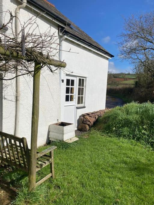 Rural Devon Retreat In Stunning Exe Valley. Exeter Exterior photo